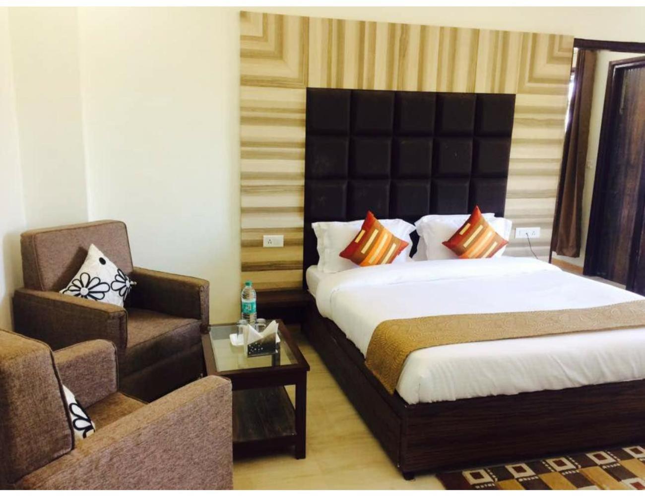 Bear Valley Resort, Dalhousie Bagian luar foto